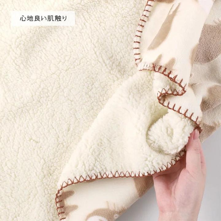 Actual product image Marushin Mon Voisin Totoro - Couverture moirée Silhouette de Noiraude 70x100 cm (70 x 100 cm)
