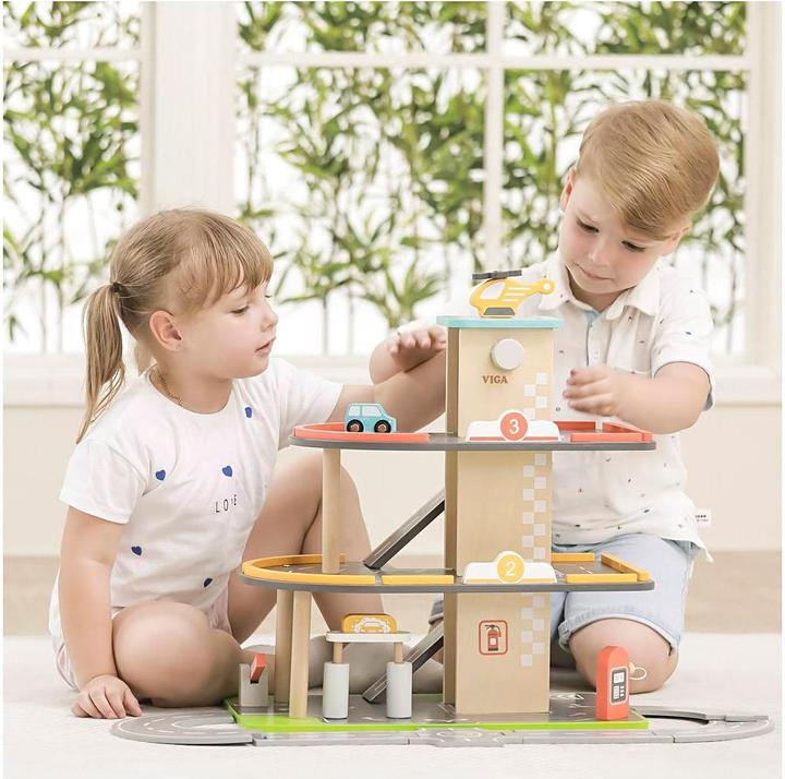 Actual product image Viga Toys Car park with petrol station