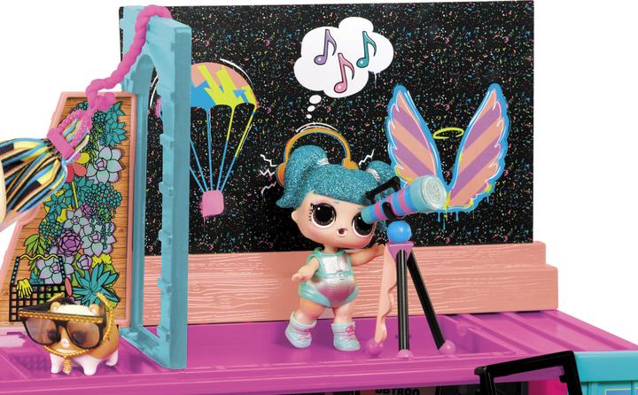 Actual product image MGA Fashion Show House
