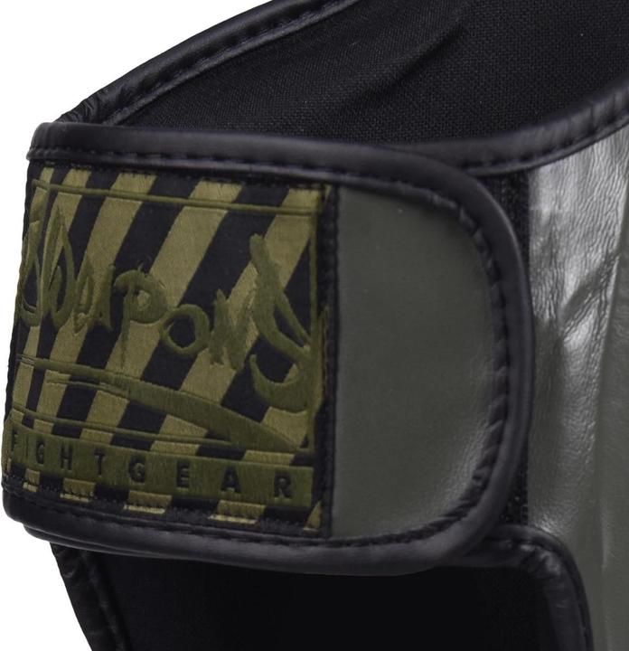Actual product image 8Weapons Schienbeinschoner, Unlimited 2.0, olive-black, L (L)