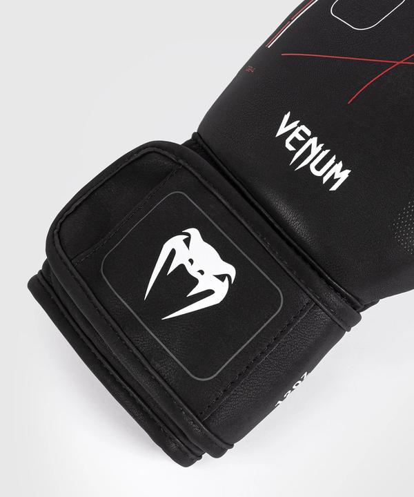 Actual product image Venum Tactical XT Boxhandschuhe Black/Fire Red (18 OZ)