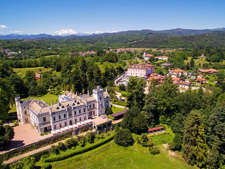 Produktbild Smartbox Luxusaufenthalt im Piemont: 2 Übernachtungen mit Frühstück im 5* Castello dal Pozzo (2 Pers.)