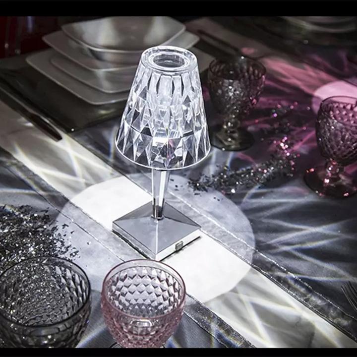 Produktbild PhoneLook Nachttischlampe Design transparent Touch-Stil Kristall Diamanten und mehrfarbige LEDs drahtlos