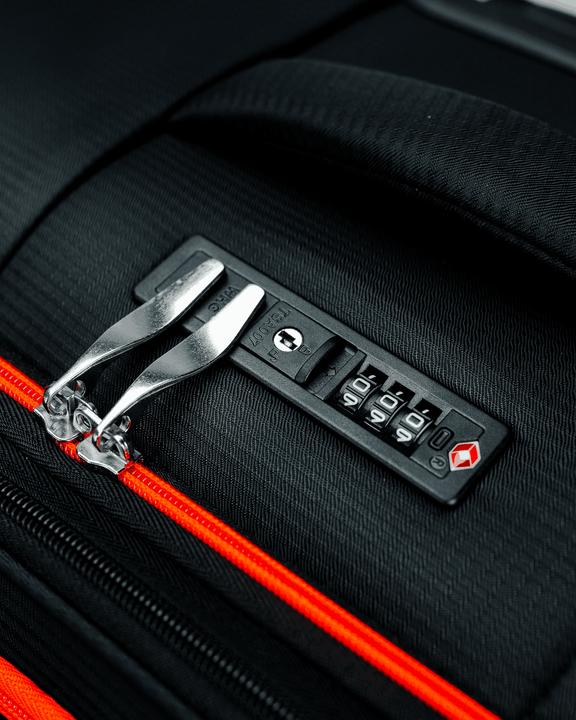 Actual product image Swissbags Ohio - size M expandable 67 cm (83 l, M (50 - 90l))