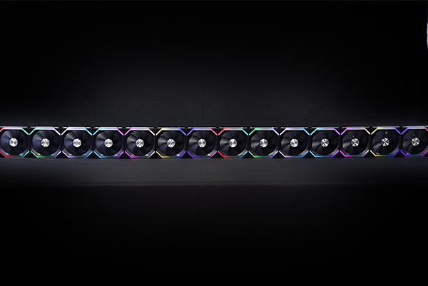 Immagine prodotto Lian-Li UNI FAN SL120 RGB PWM (120 mm, 1 x)