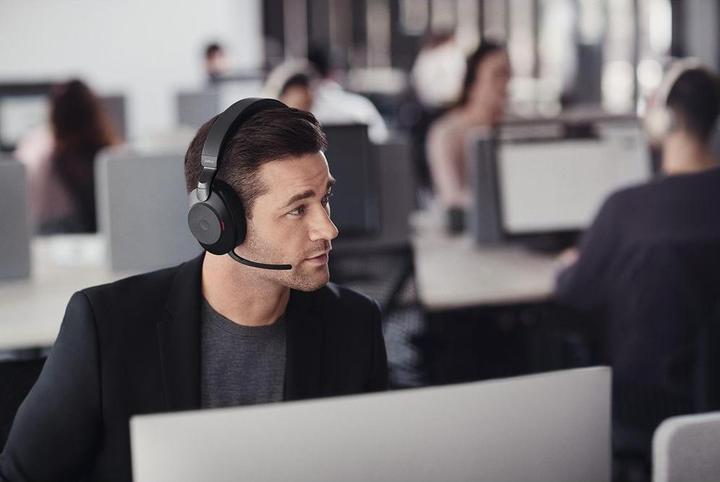 Image du produit Jabra Evolve2 85 UC (Sans fil, USB-A)