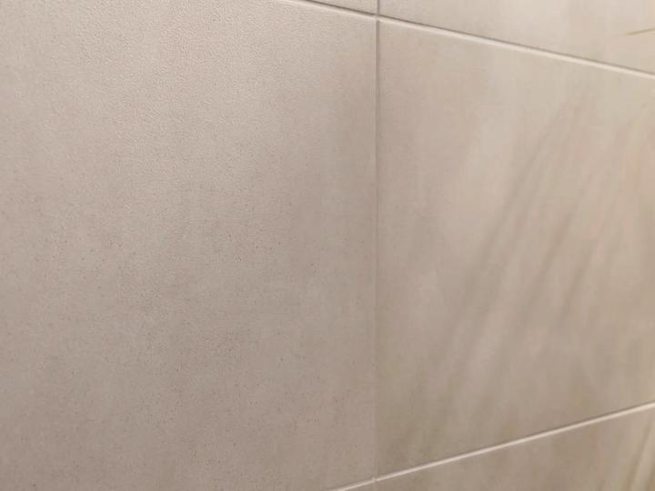 Image du produit tesa MOON GREY Porte-serviettes à deux bras avec solution adhésive sans perçage