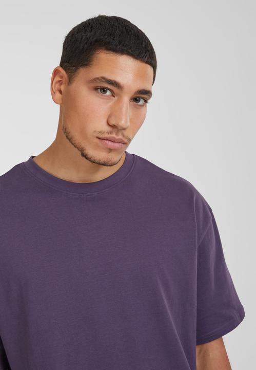 Actual product image Urban Classics Heavy Oversized Tee (M, L)
