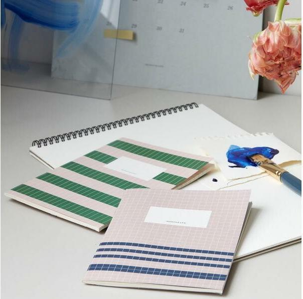 Produktbild Monograph Notizbuch 21 x 14.8 cm, 2er Set, Nude/Grün (A5, Liniert, Harter Einband)