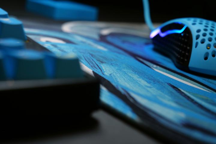 Actual product image CHERRY xtrfy GP4 (L)