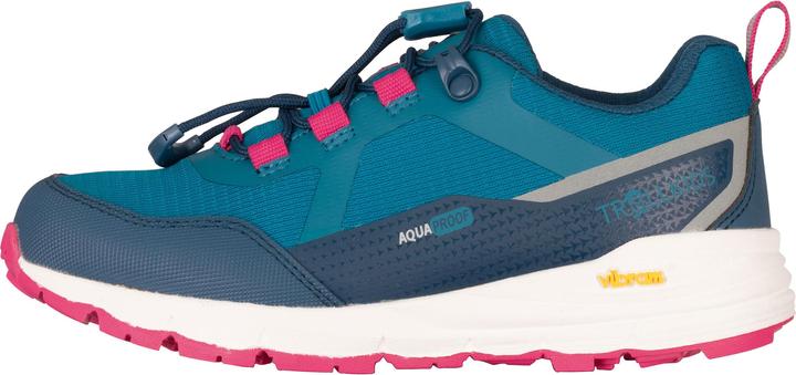 Madeira Blue, bright pink, Harbor Blue