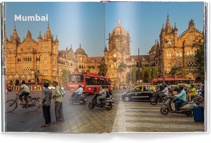 Actual product image Megacities (German, Christoph Mohr, Bastian Barenbrock, Olive Filling, 2023)