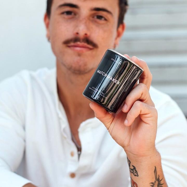 Actual product image Eye of Love Matchmaker Black Diamond Massagekerze Ziehen Sie Sie An, 150 ml (150 ml)