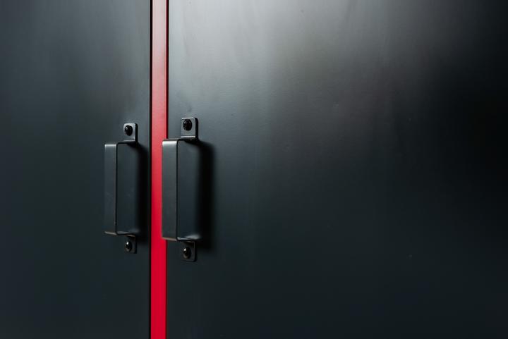 Image du produit Jet-Line Armoire à dossiers Vestiaire ODESSA rouge-gris foncé 2 portes