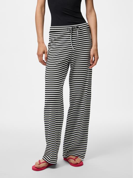 Produktbild Pieces PCLAYA Hose mit weitem Bein (L)