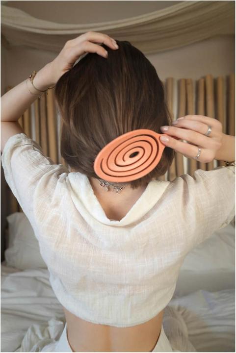 Actual product image Vanessa Beauty Detangle Straw Brush