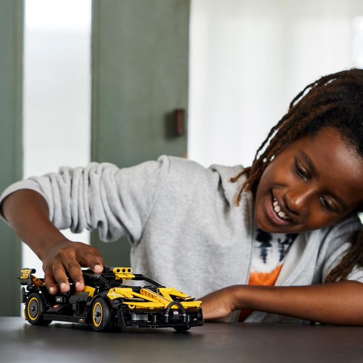 Produktbild LEGO Bugatti-Bolide (42151, LEGO Technic)
