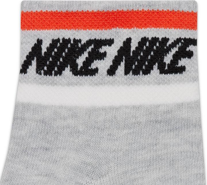 Immagine prodotto Nike Skarpety Everyday Essential 3Pack DX5080 050 (confezione da 3, 38 - 42)