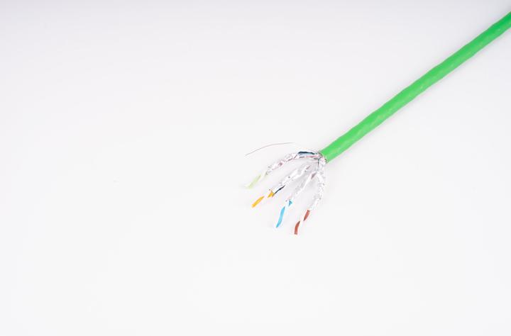 Image du produit Shiverpeaks ®-BASIC-S--Câble de pose, cat. 8.2, S/FTP, certification GHMT, vert, 100,0m (S/FTP, CAT8.2, 100 m)