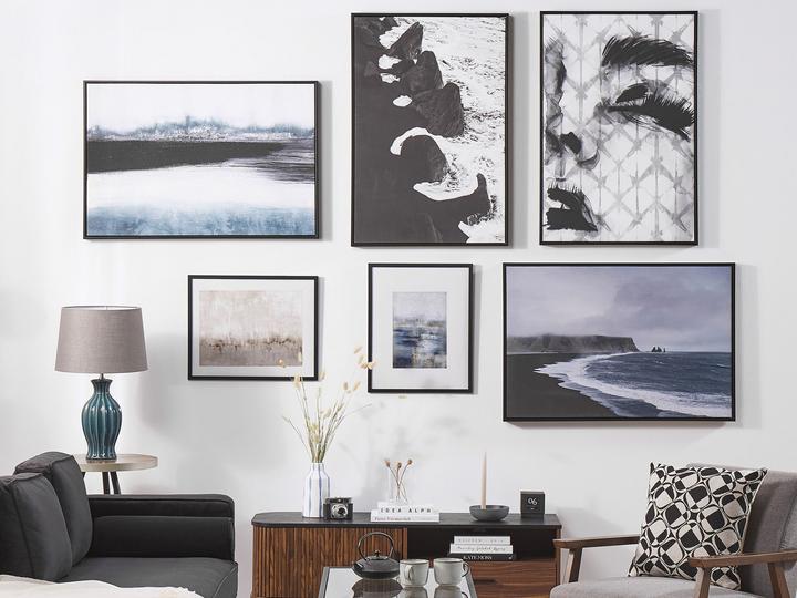 Produktbild Beliani Leinwandbild weibliches Gesichtsmotiv 63 x 93 cm grau ERRANO (63 x 93 cm)