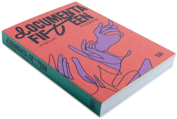 Produktbild documenta fifteen Handbook (Englisch, Ruangrupa, Ann Mbuti, Chiara De Cesari, Övül Ö. Durmusoglu, documenta fifteen, 2022)