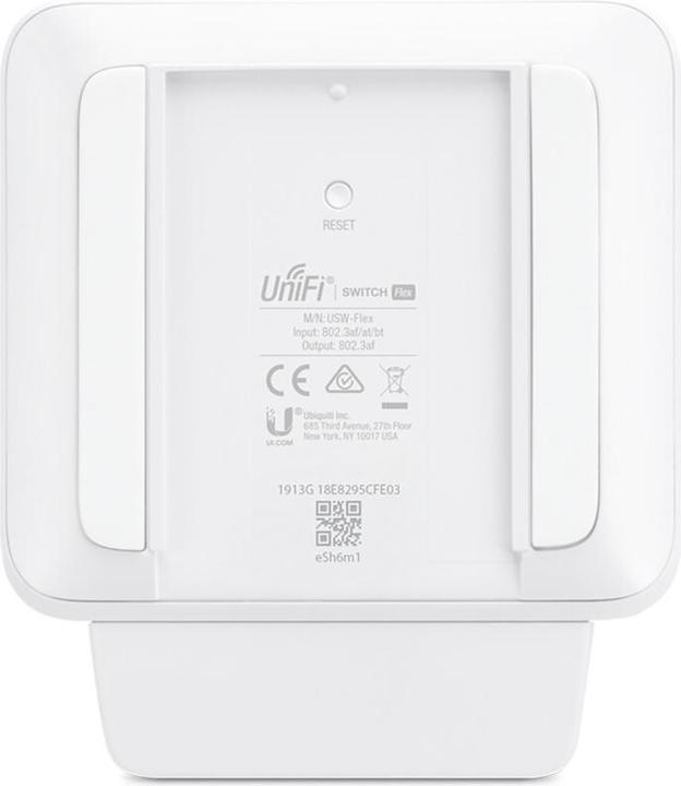 Actual product image Ubiquiti UnifiFlex:Outdoor 5Port PoE Switch (5 Ports)