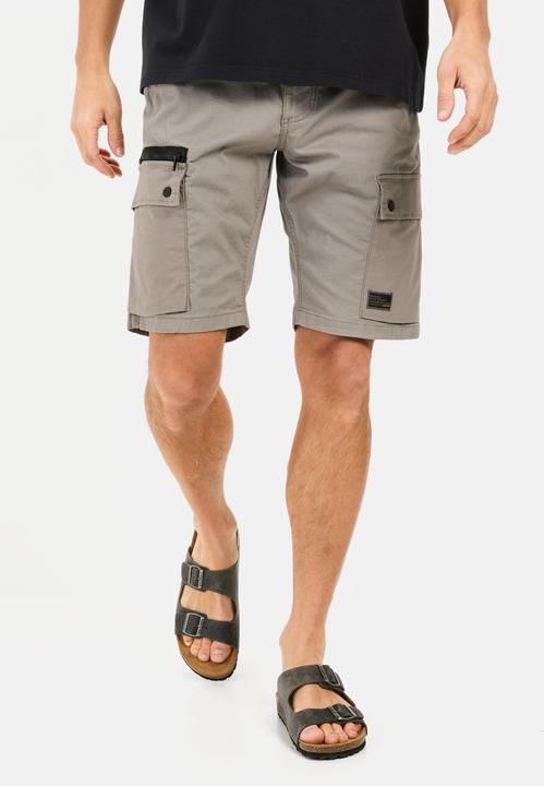 Actual product image Camel Active Cargo-Shorts mit Kordelzug und Stretch (Frequency band 38 (2600 MHz))