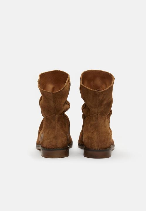 Actual product image Felmini Clash 8114, the ankle-high ankle boots made from soft leather with a vintage finish, exude a (41)