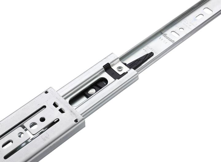 Actual product image Accuride Full-extension ball bearing slides 3832SC with self-closing feature 14-27 N