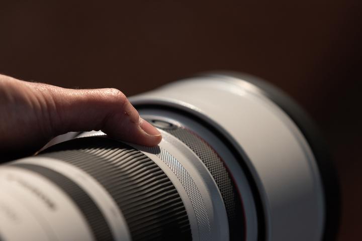Produktbild Canon RF 100-300mm F2.8 L IS USM (Canon RF, Vollformat)