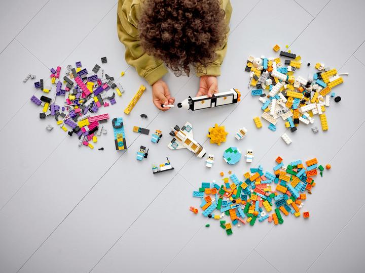 Image du produit LEGO Boîte à pierres XXL Terre et espace (11022, LEGO Classic)