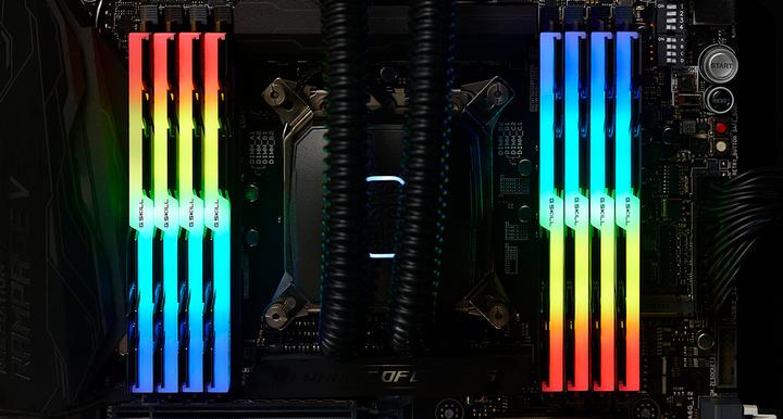 Image du produit G.Skill Trident Z RGB (8 x 32GB, 3200 MHz, RAM DDR4, U-DIMM)