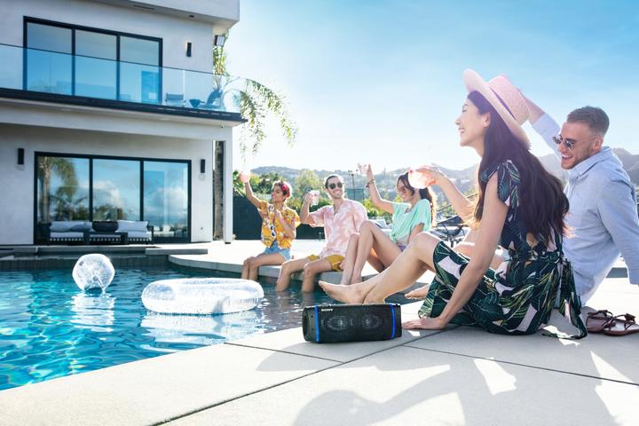 Produktbild Sony SRS-XB33 (24 h, Akkubetrieb)