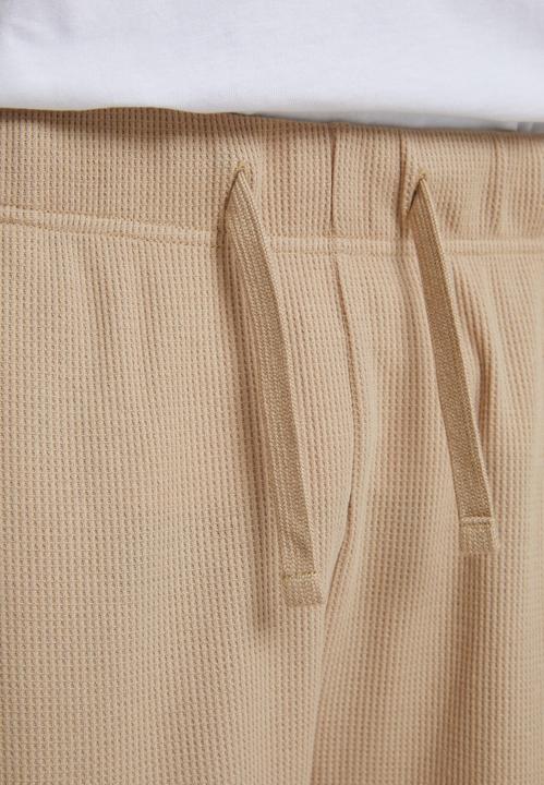 Actual product image Urban Classics Waffle Sweat Shorts - 142643 (L)