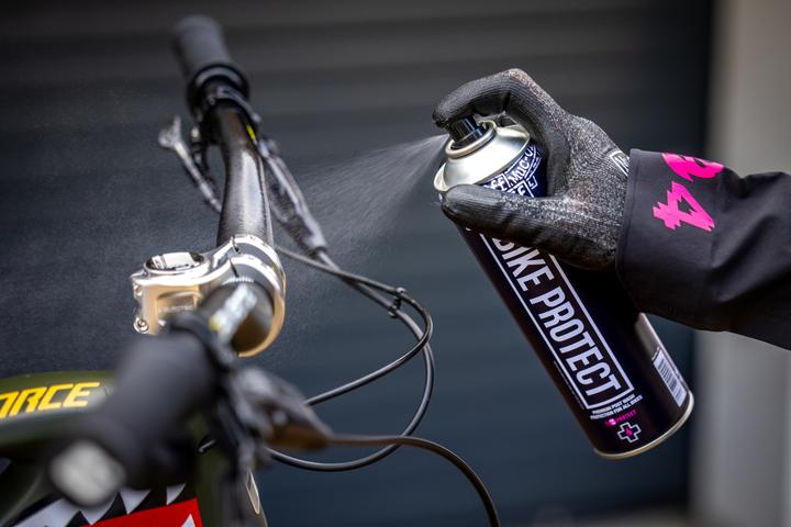 Immagine prodotto Muc-Off Bike Protect 500ml (500 ml, Lubrificante universale, Set di cura)