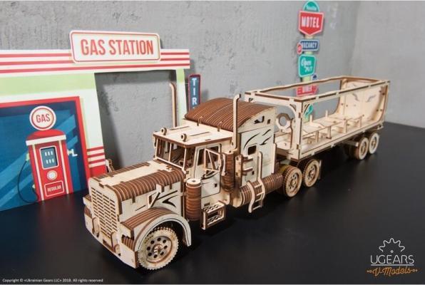 Actual product image Ugears Truck trailer