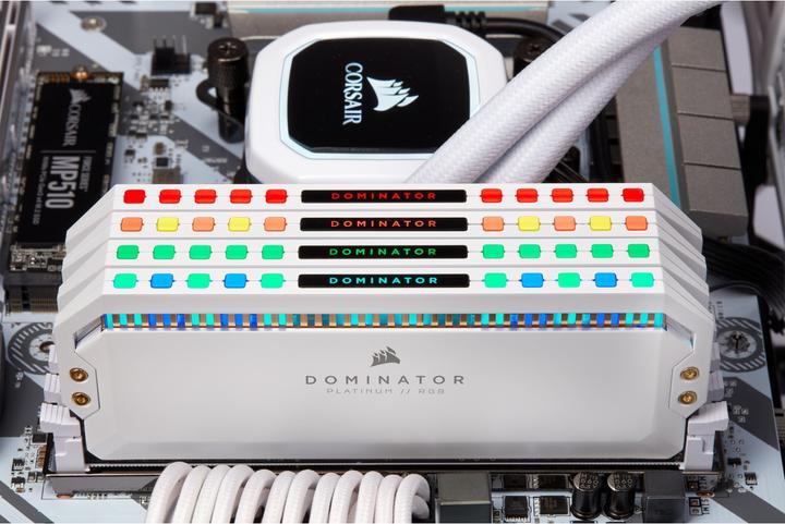 Actual product image Corsair Dominator Platinum RGB (2 x 16GB, 3200 MHz, DDR4-RAM, DIMM)