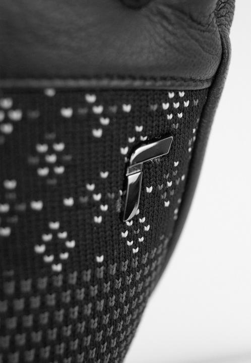 Actual product image Reusch Re:Knit Elisabeth R-Tex (8.5)