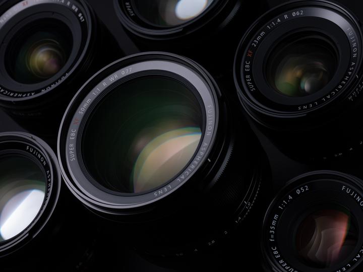 Produktbild Fujifilm Fujinon XF 50mm f/1 R WR (Fujinon XF, APS-C / DX)