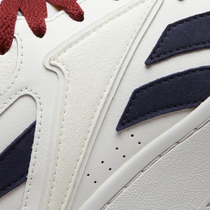 Produktbild Reebok Basketball Schuhe ATR Chill Leder (38.5)