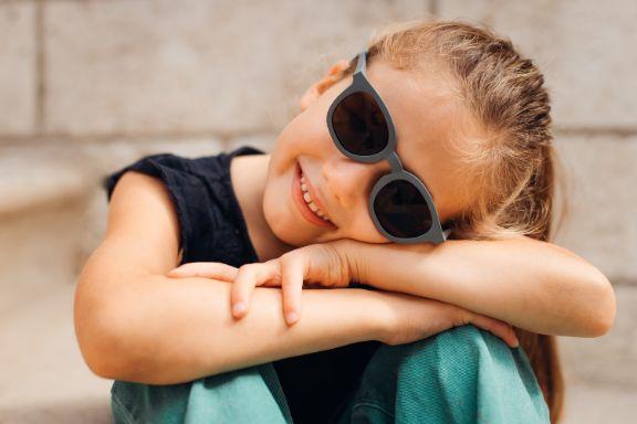 Immagine prodotto Beaba Sonnenbrille 4-6 J SUNNY Mineralgrau