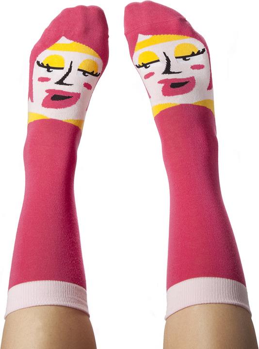 Chattyfeet Venus