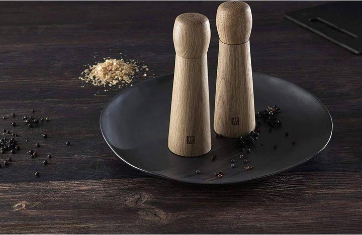 Productafbeelding Zwilling Zoutmolen 19 cm, eiken, bruin (Zout, Peper)