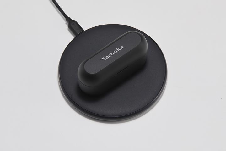 Actual product image Technics EAH-AZ60M2EK (ANC, 7 h, Wireless)