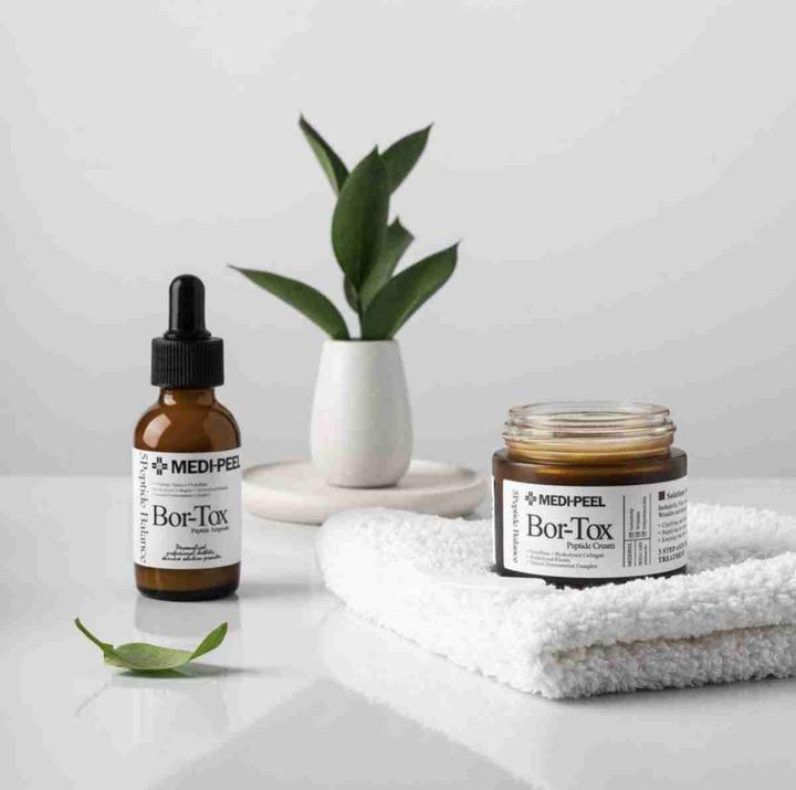 Actual product image Medi-Peel Bor-Tox (50 ml, 24h cream, Up to SPF 10)