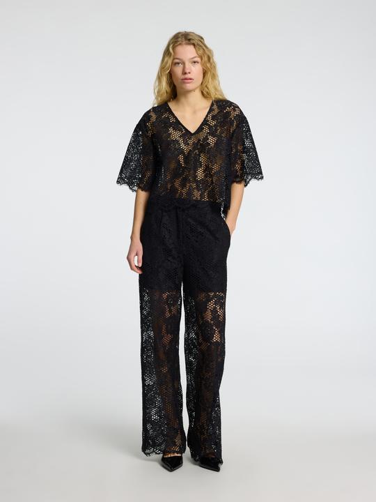 Immagine prodotto Selected Femme Top in pizzo con vestibilità cropped (38)