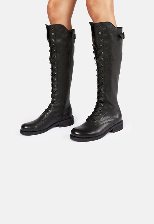 Actual product image Felmini Gredo A425, the high lace-up biker boot from, is made from smooth leather with a vintage finish. (40)