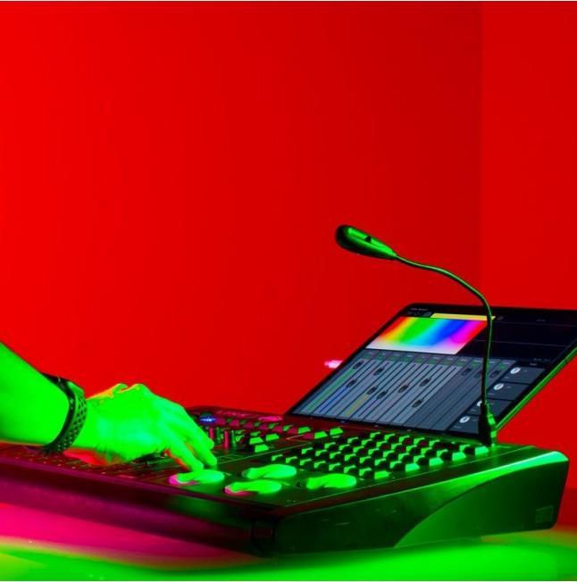 Produktbild American Crew DJ LINK 4 universe draadloze DMX controller voor iPad