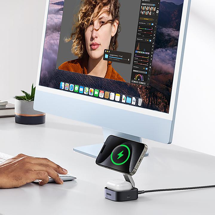 Actual product image Ugreen 2-in-1 Qi2 Magnetic Foldable Charging Station (15 W)