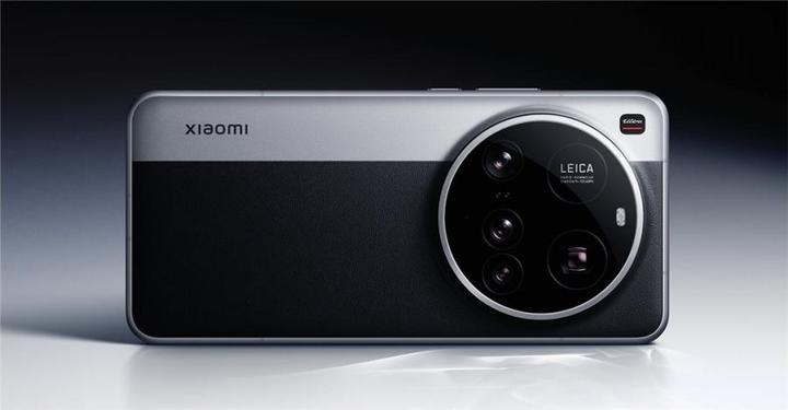 Immagine prodotto Xiaomi 15 Ultra (512 GB, Cromo Argento, 6.73", Doppia SIM, 50 Mpx, 5G)